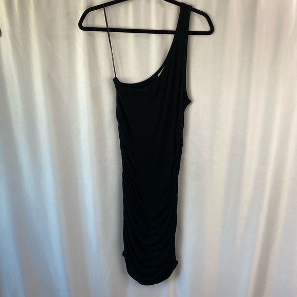 New L’Space Alana Black One Shoulder Mini Dress Woman’s Sz Large NWOT - Picture 13 of 14